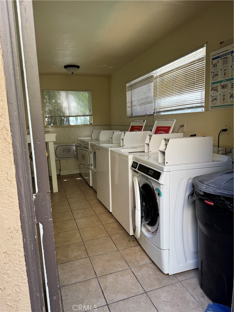 1231 Hillandale Avenue 10