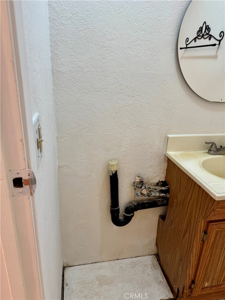 1231 Hillandale Avenue 10