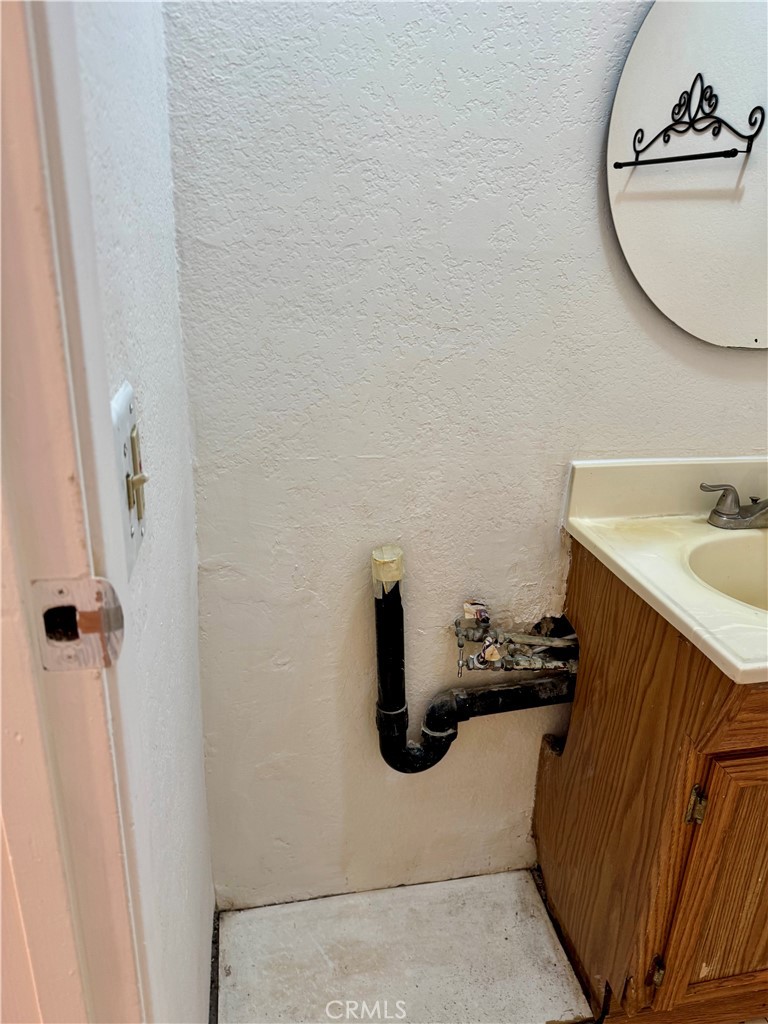 1231 Hillandale Avenue 10