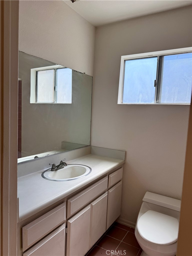 1231 Hillandale Avenue 10