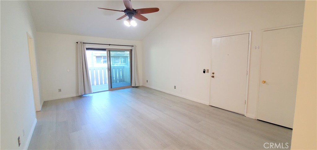 960 E Bonita Avenue 58