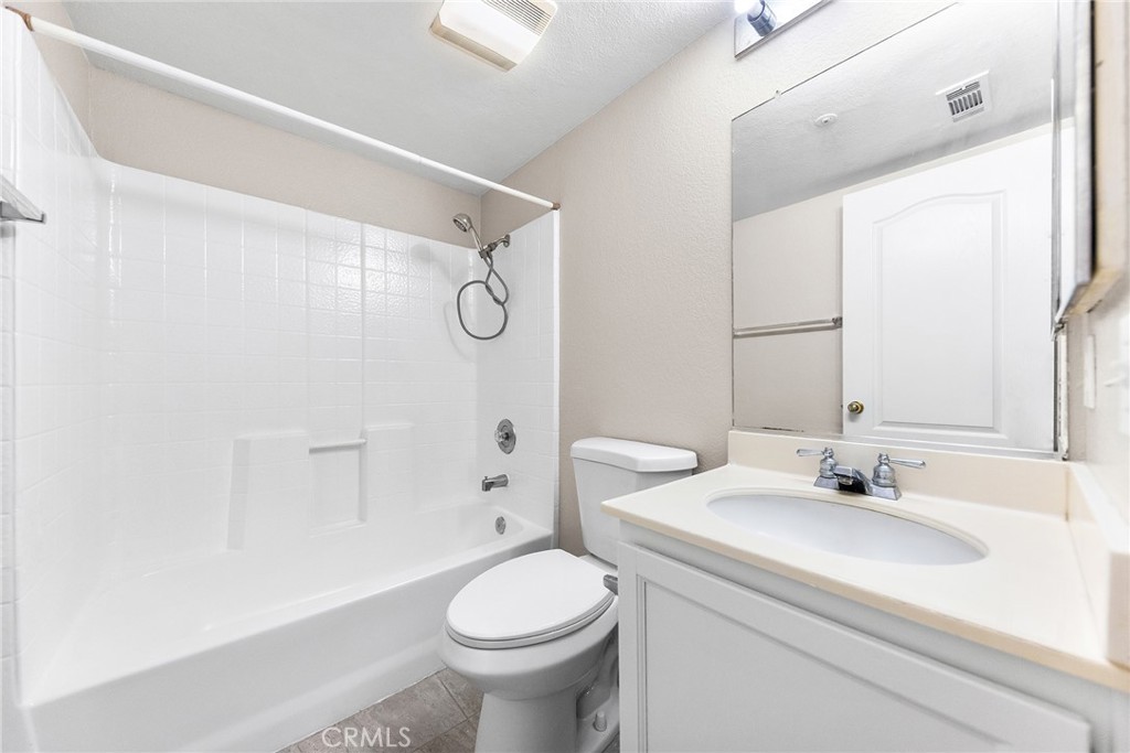 11289 Terra Vista B