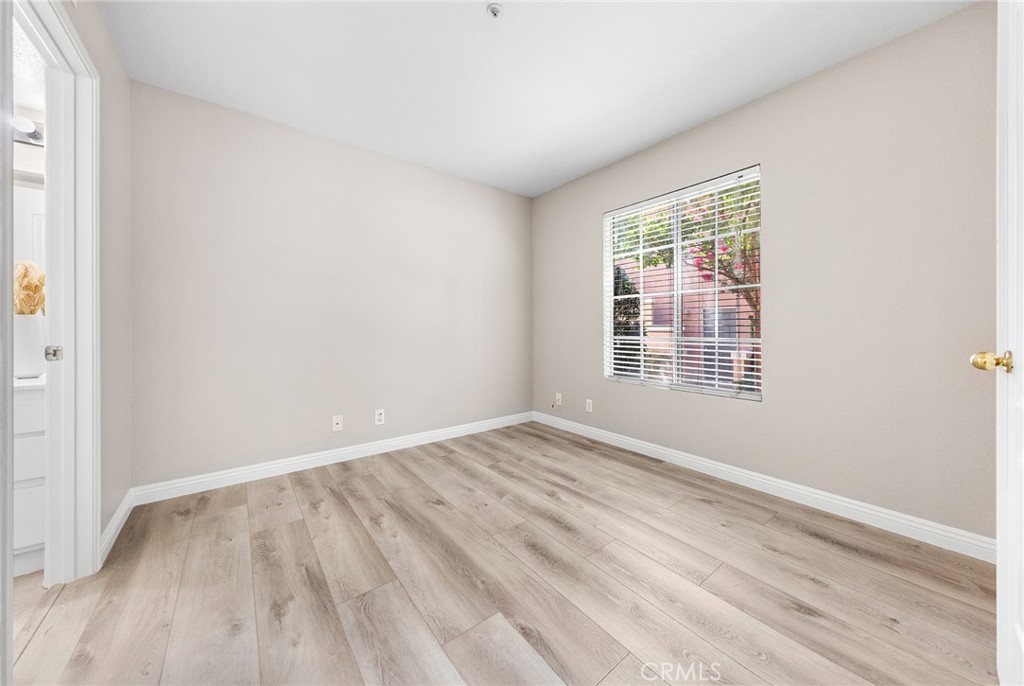11289 Terra Vista B