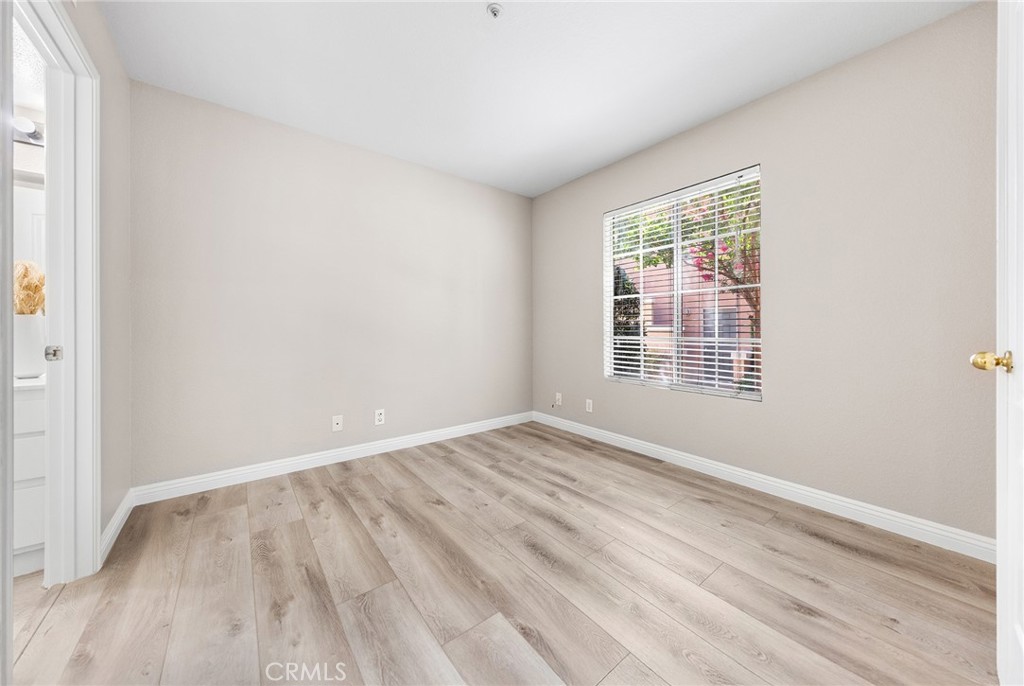 11289 Terra Vista B