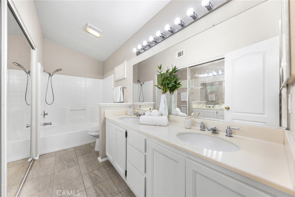 11289 Terra Vista B