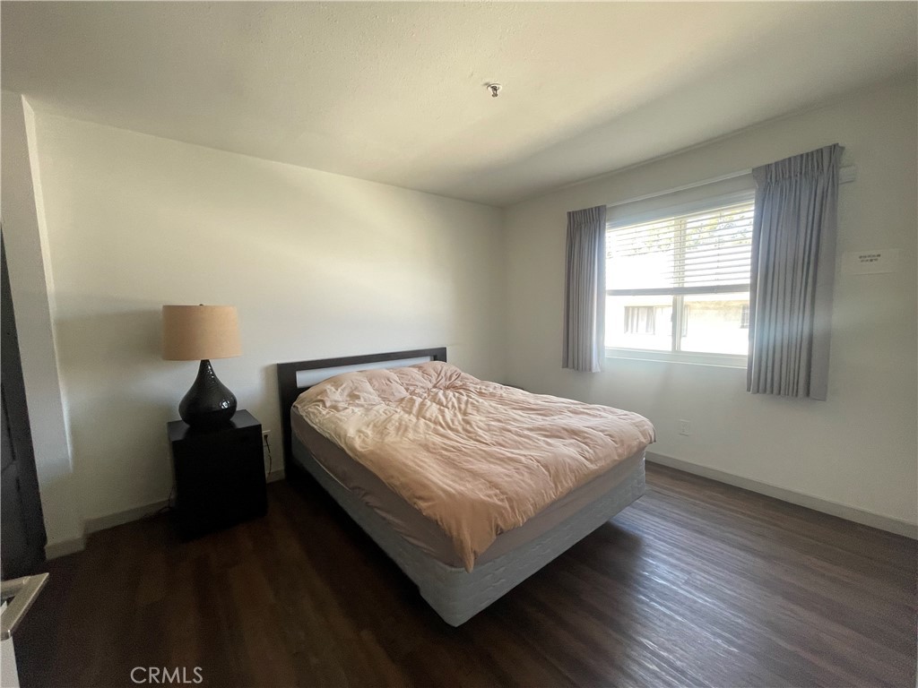 112 N Primrose Avenue