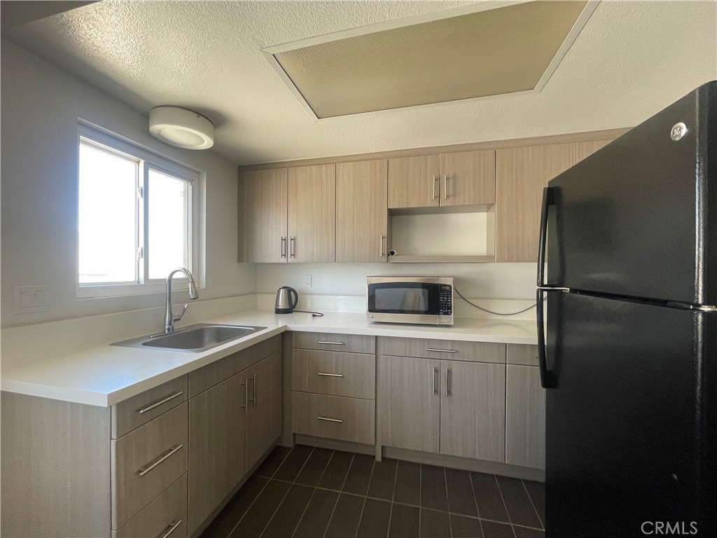 112 N Primrose Avenue