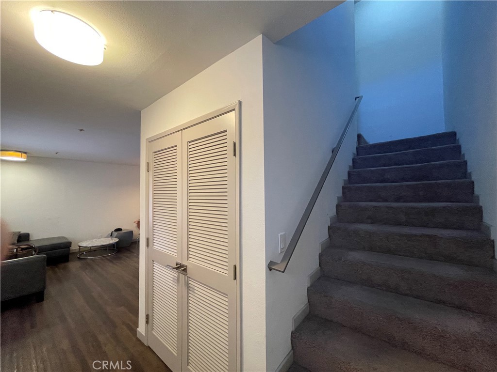 422 N 3rd Street