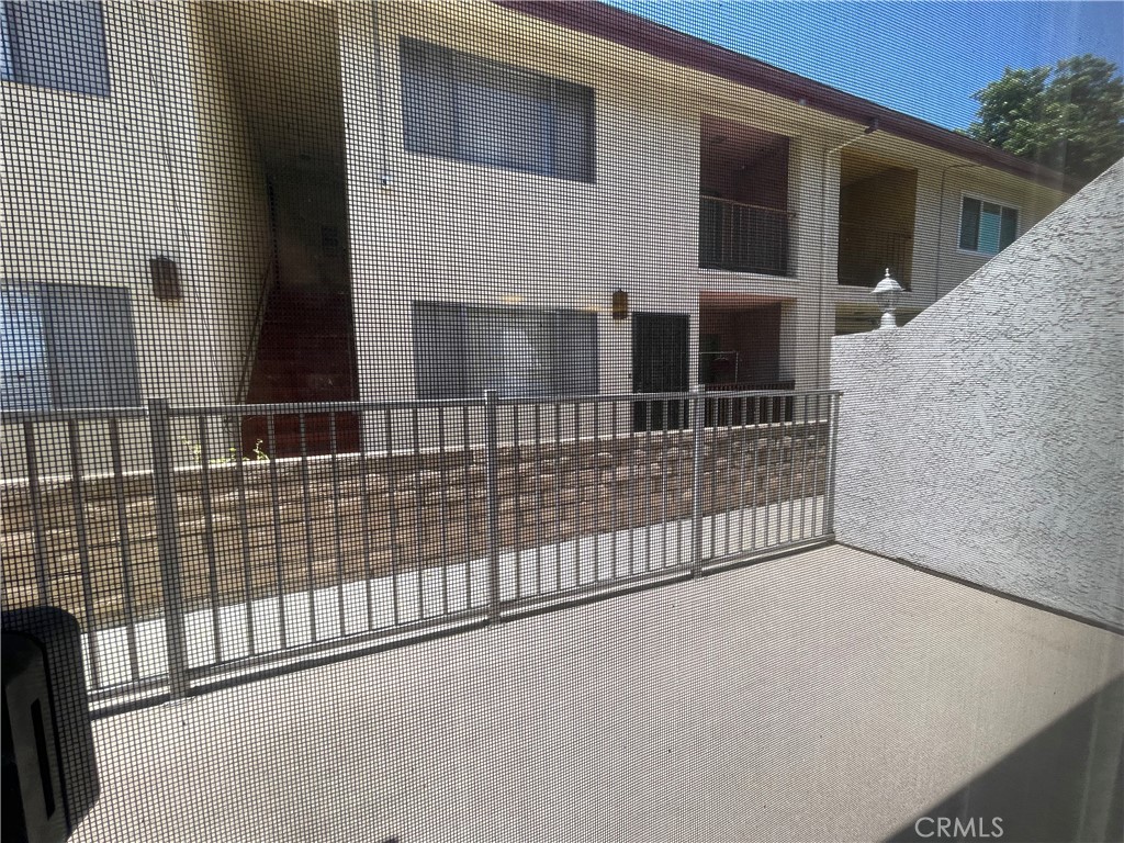 422 N 3rd Street