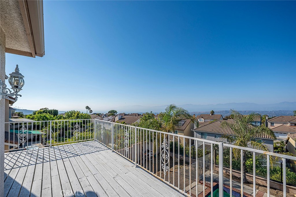 18553 Stonegate Lane