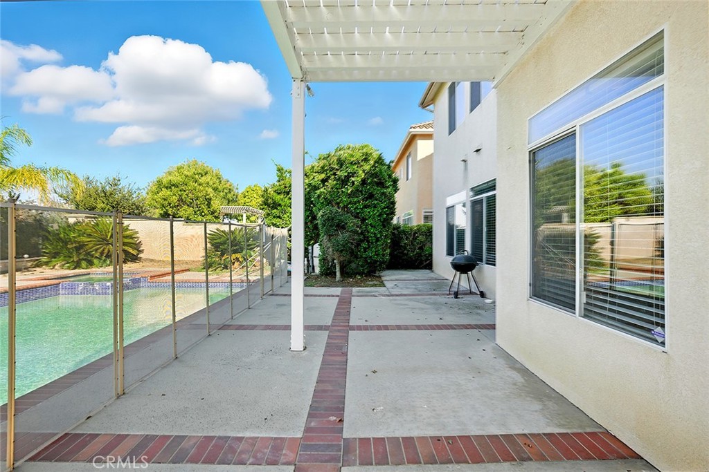 18553 Stonegate Lane