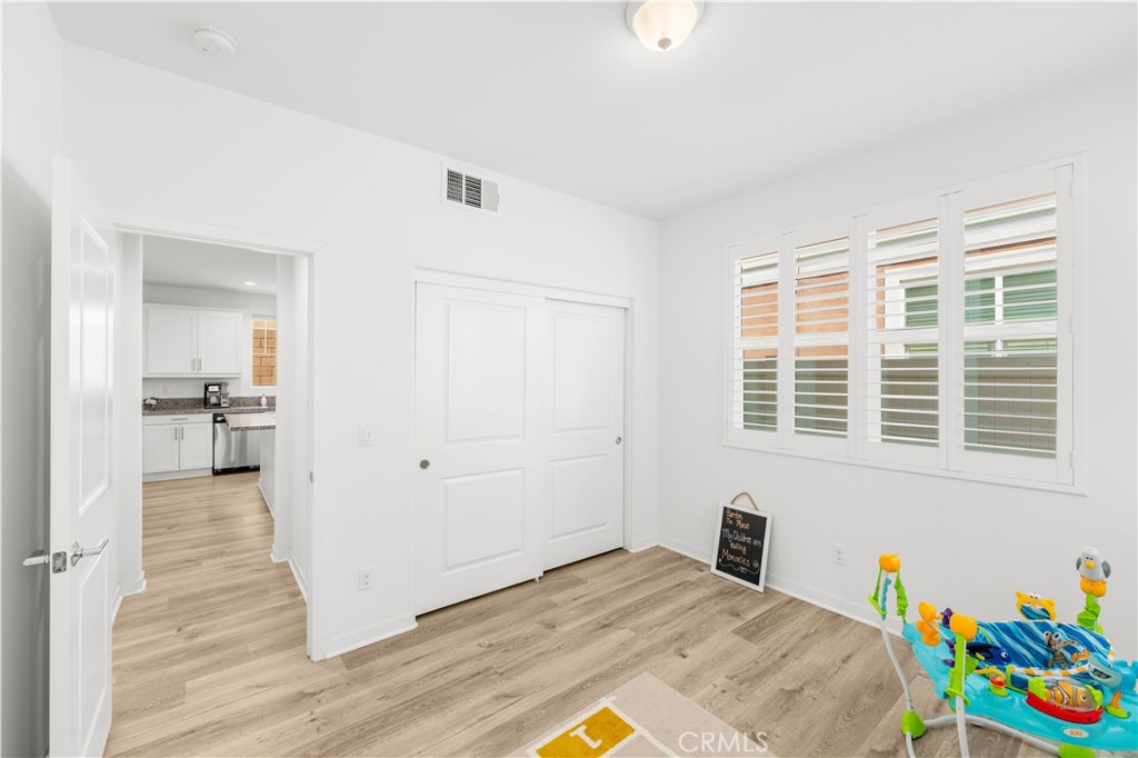 6952 Silverado Street