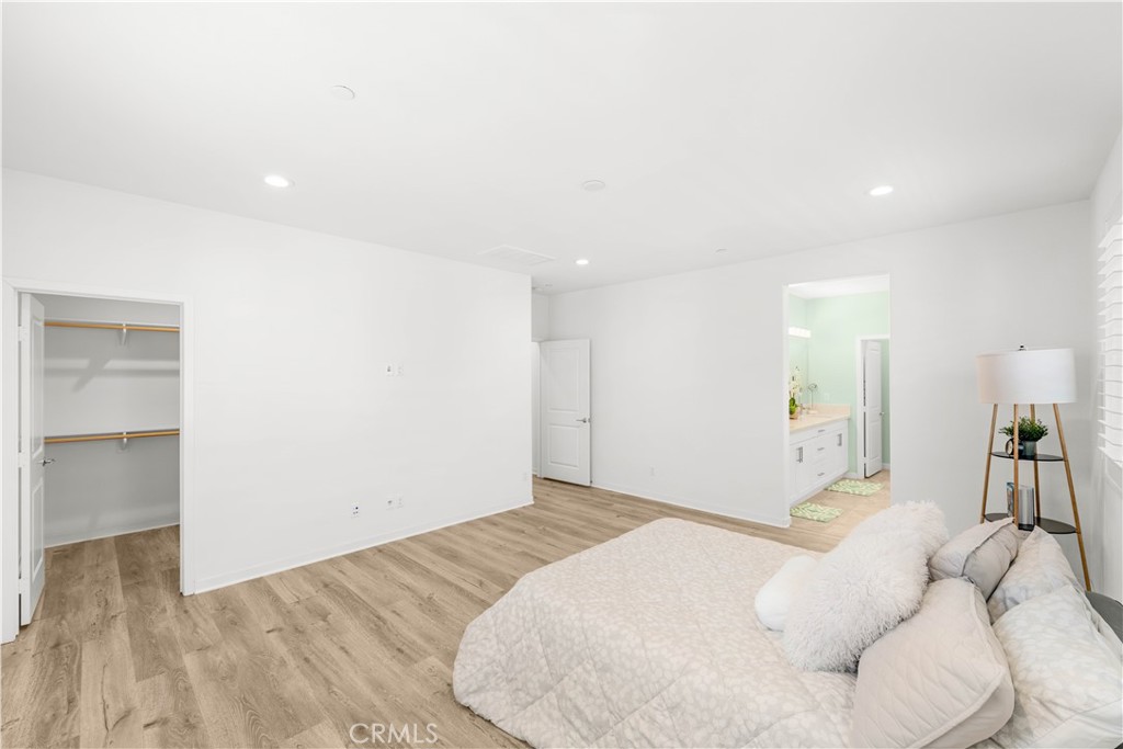 6952 Silverado Street