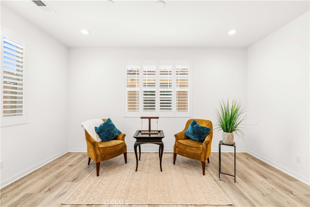 6952 Silverado Street