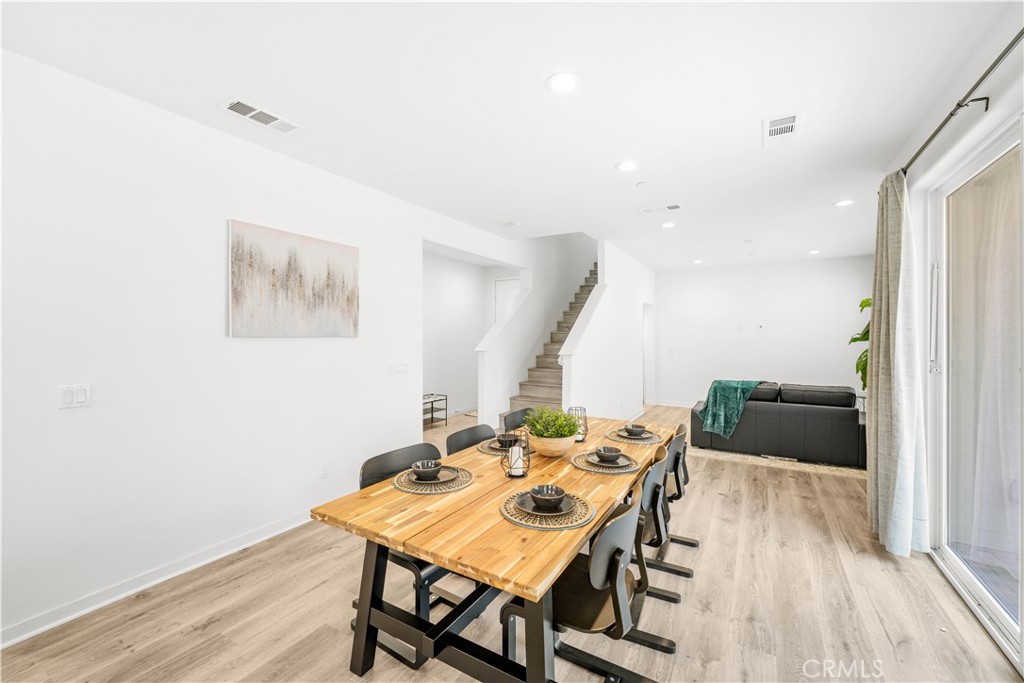 6952 Silverado Street