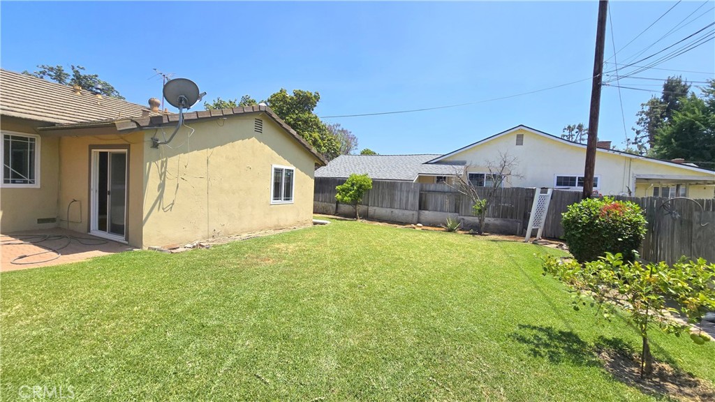 1033 S Rimsdale Drive