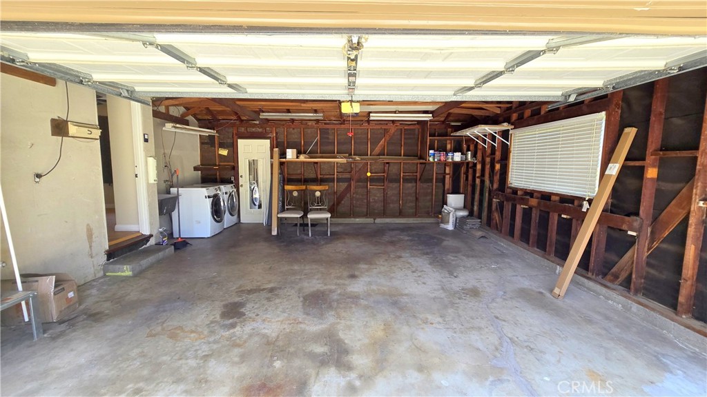 1033 S Rimsdale Drive