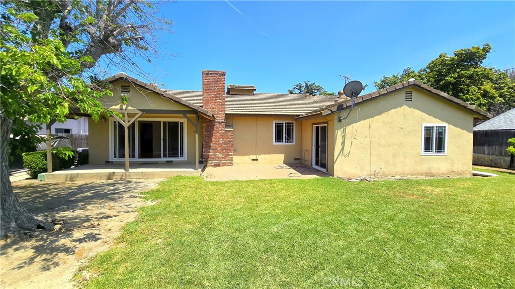 1033 S Rimsdale Drive