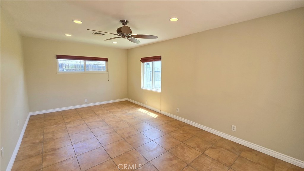 1033 S Rimsdale Drive
