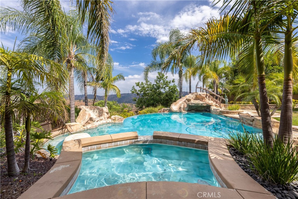 22883 Canyon View Road