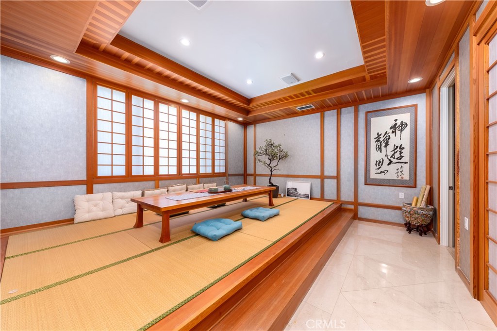 22883 Canyon View Road