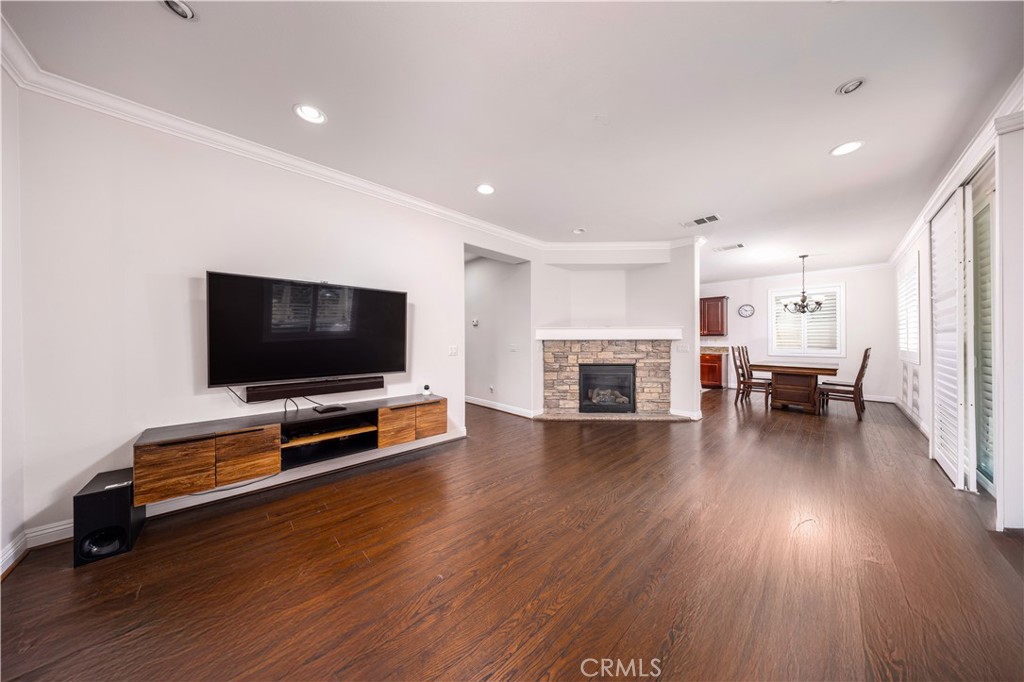 3538 Willow Glen Ln