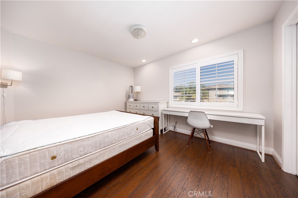 3538 Willow Glen Ln