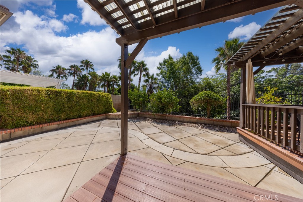 3538 Willow Glen Ln