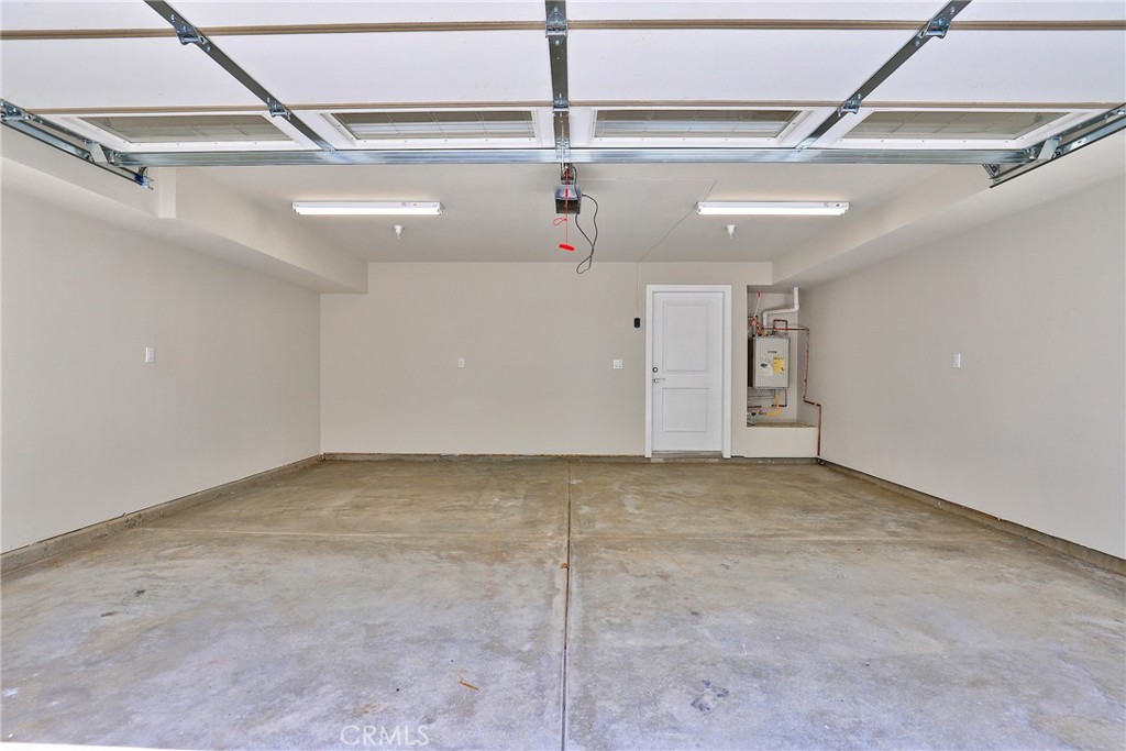 32 Spyglass Avenue