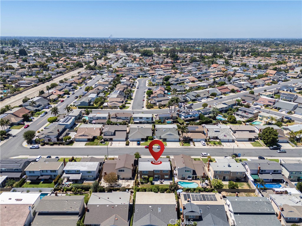 8232 Wickham Lane