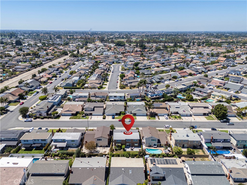 8232 Wickham Lane