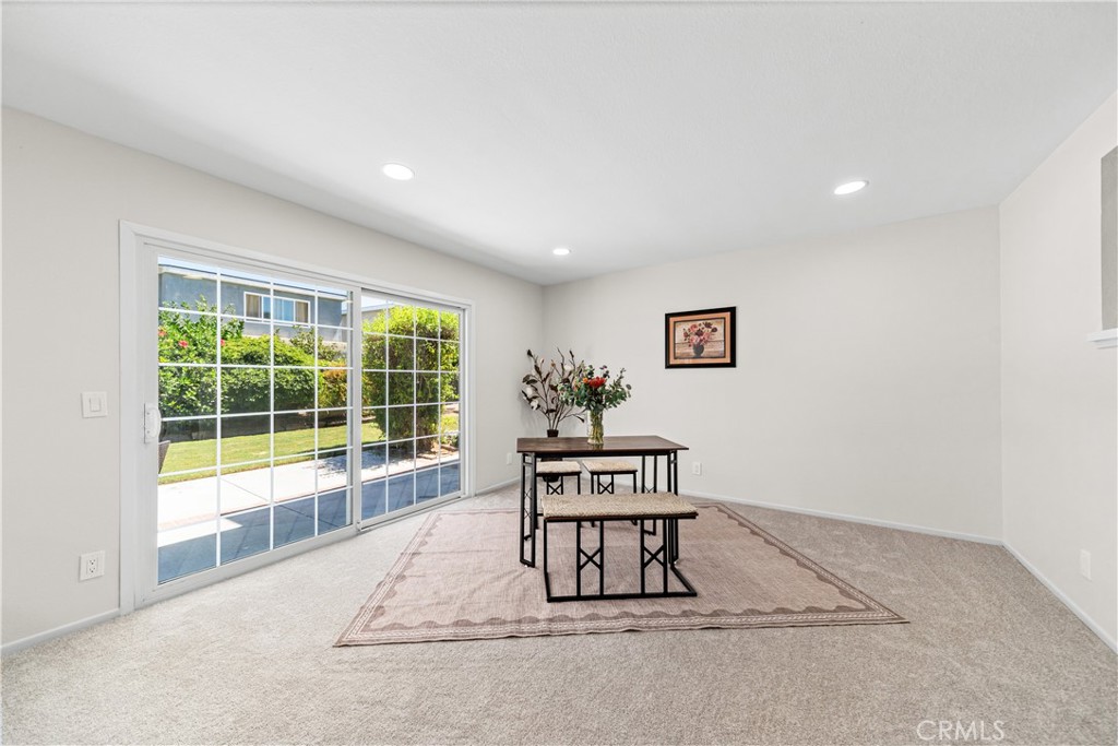 8232 Wickham Lane