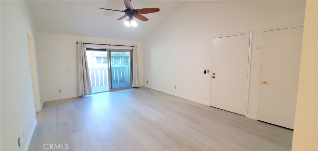 960 E Bonita Avenue 58