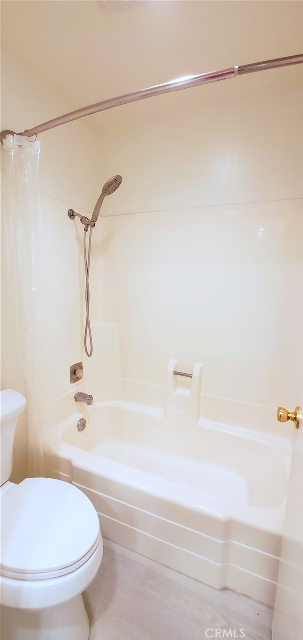 960 E Bonita Avenue 58