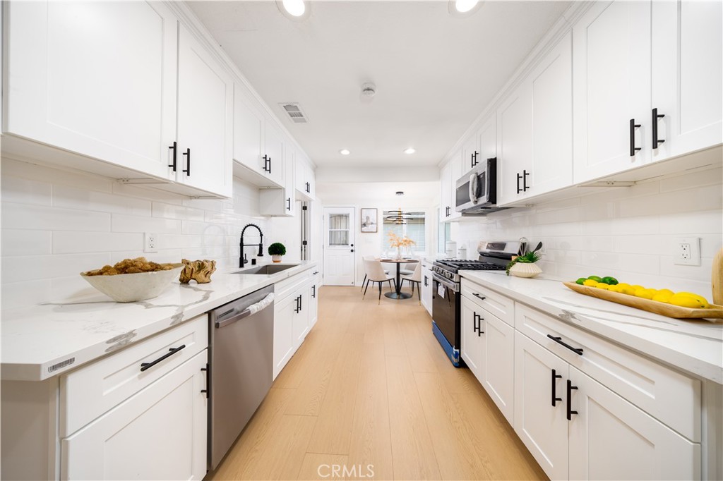 15220 Terracedale Drive