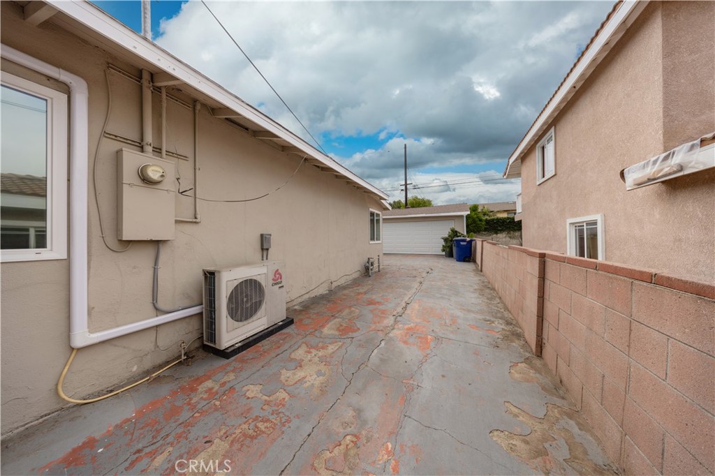 15220 Terracedale Drive