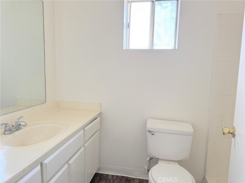 1405 N Grove Avenue A