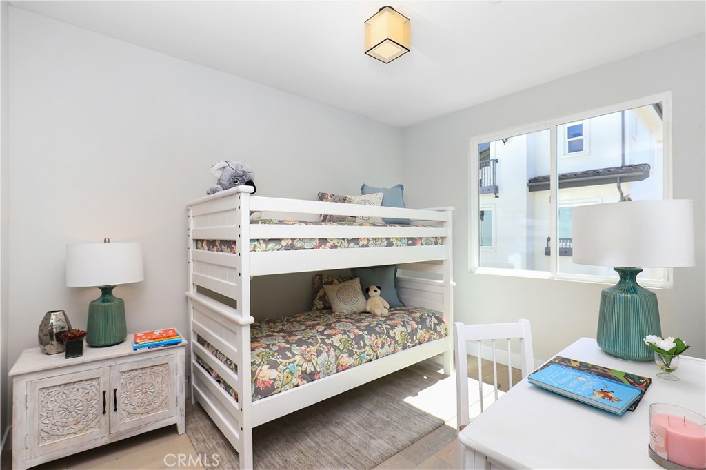 6 Brookline Lane