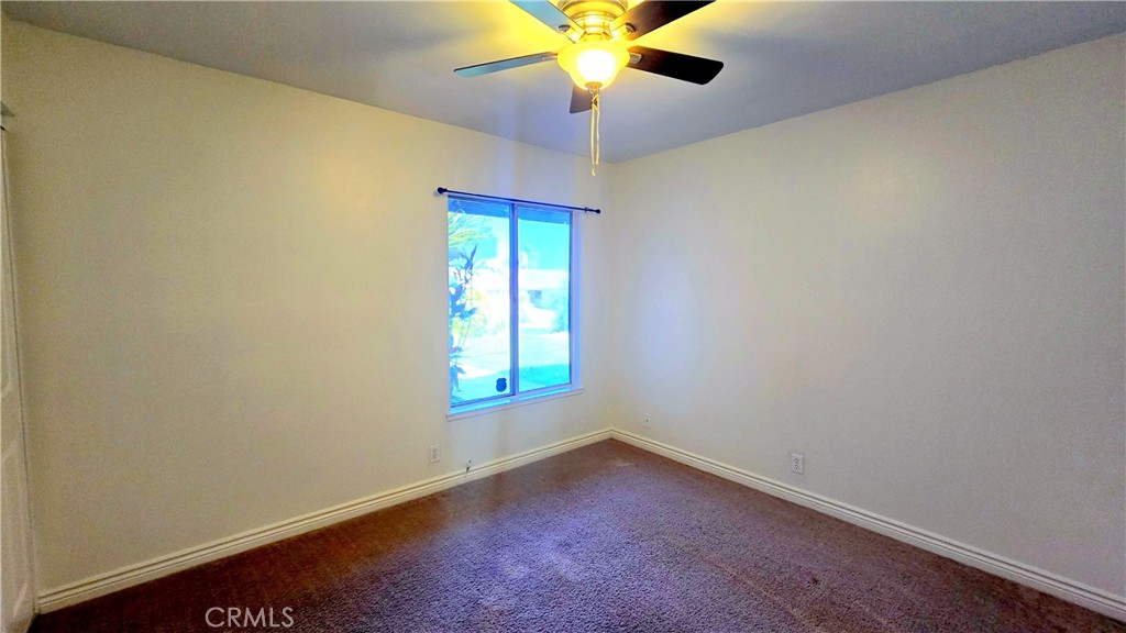 410 N Prospectors Road