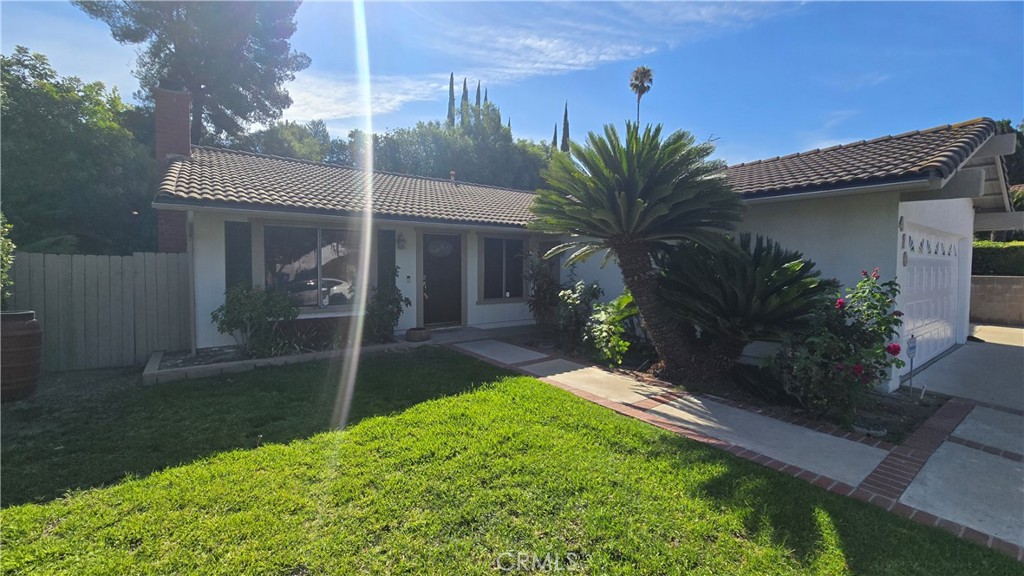 410 N Prospectors Road