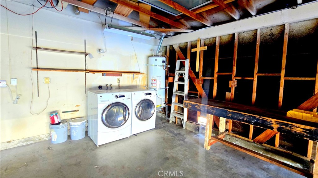 410 N Prospectors Road