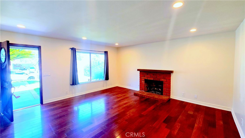 410 N Prospectors Road