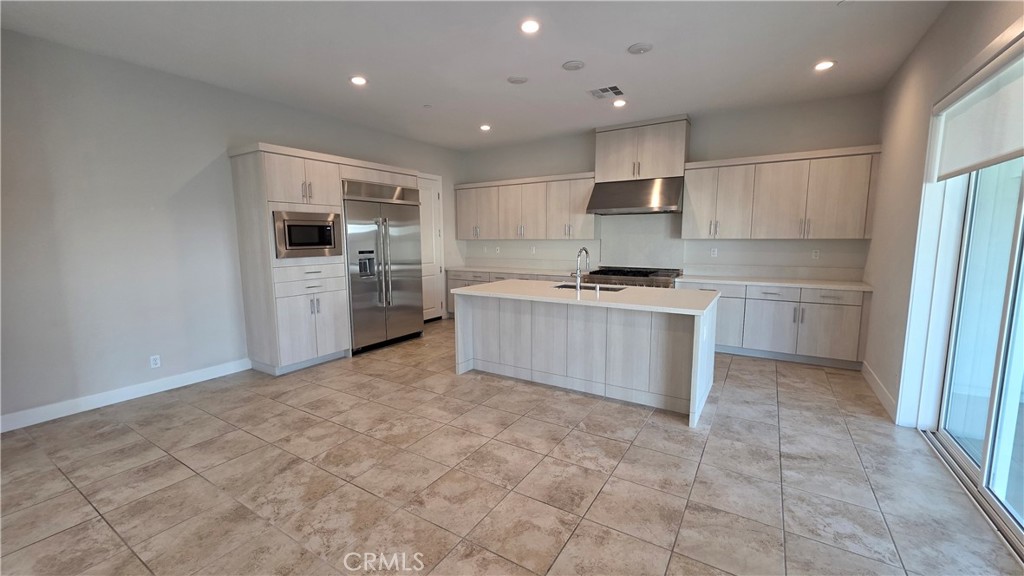 101 Evergreen Way