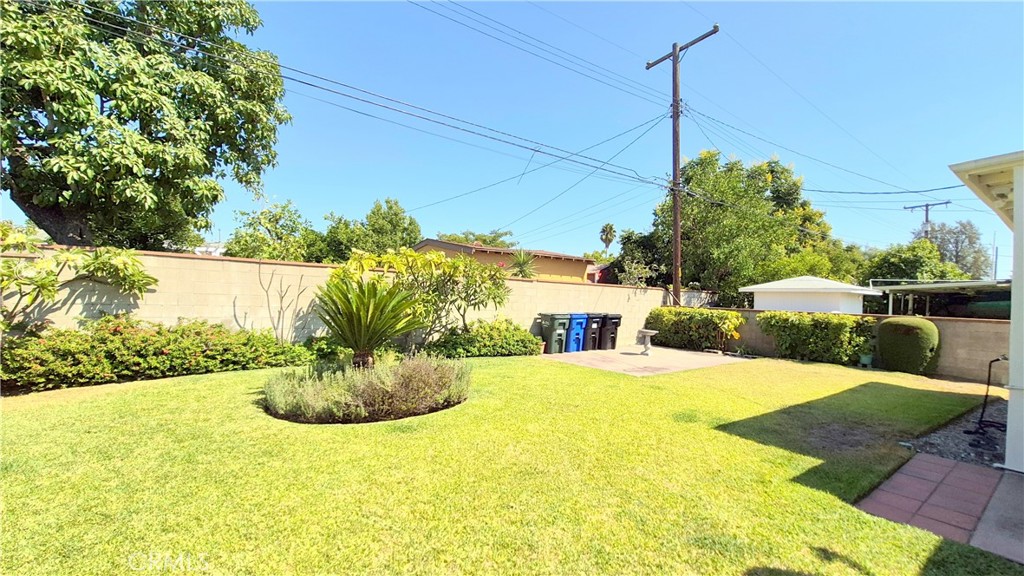 410 N Durrell Avenue