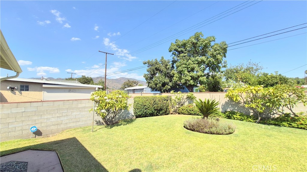 410 N Durrell Avenue