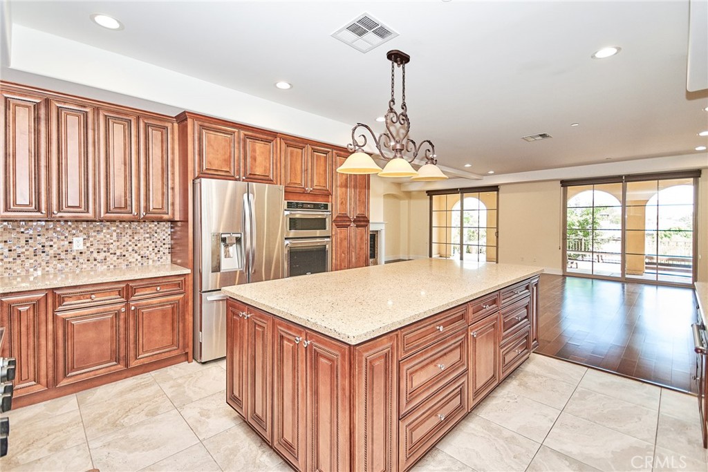 210 S El Morino Street