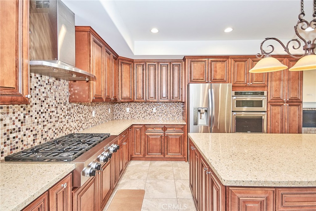 210 S El Morino Street