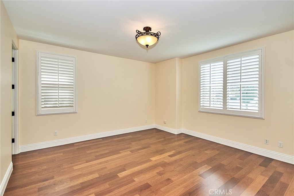 210 S El Morino Street