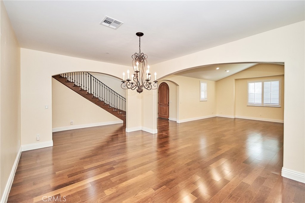 210 S El Morino Street