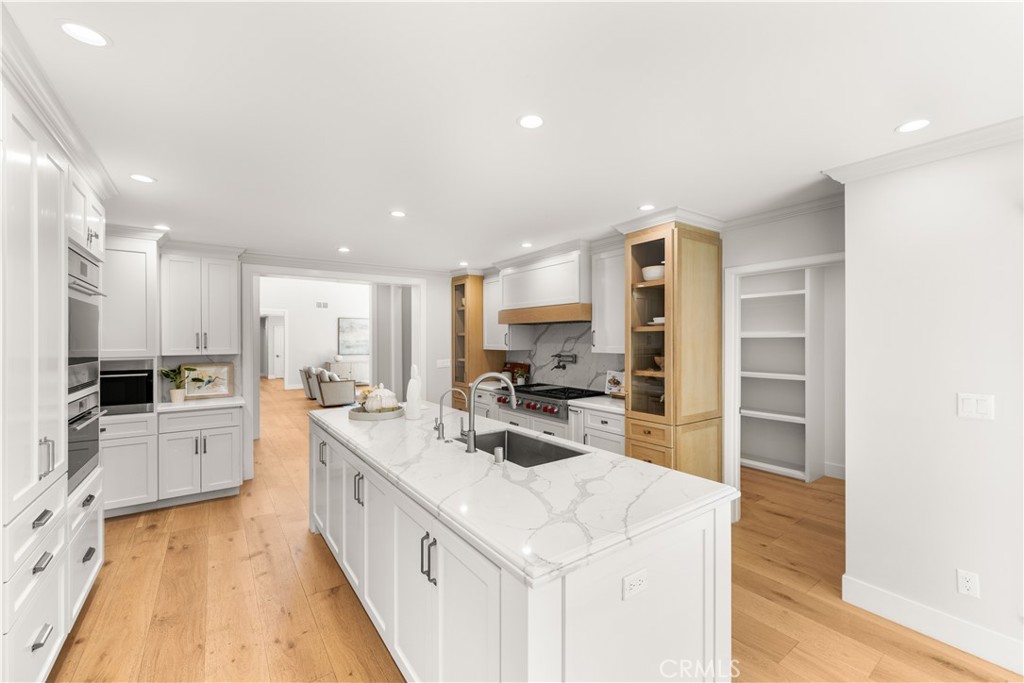 837 El Campo Drive